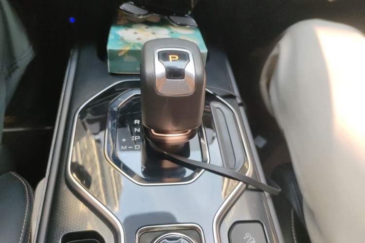 Used Geely Auto icon 2021 1.5TD Passionate Edition Gear Lever