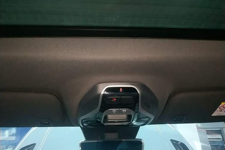 Used Geely Auto icon 2021 1.5TD Passionate Edition Headliner