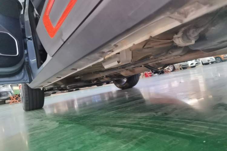 Used Geely Auto icon 2021 1.5TD Passionate Edition Left Side Sill