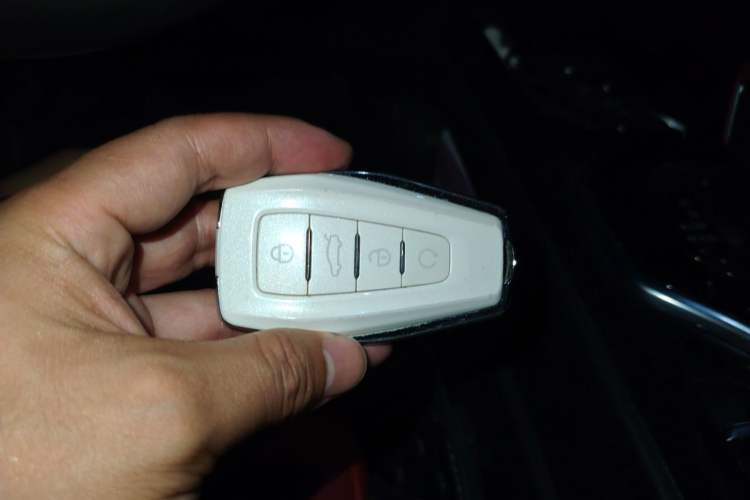 Used Geely Auto icon 2021 1.5TD Passionate Edition Vehicle Key