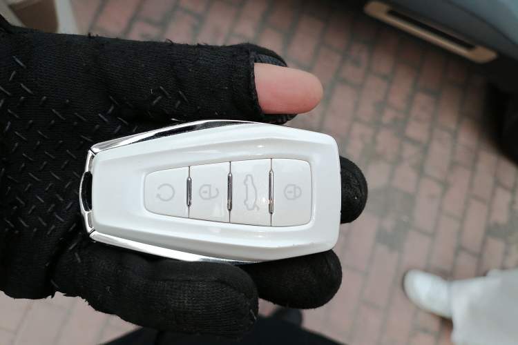 Used Geely Auto icon 2021 1.5TD Passionate Edition Vehicle Key