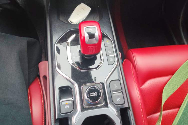 Used Geely Auto icon 2021 1.5TD Carp Gear Lever