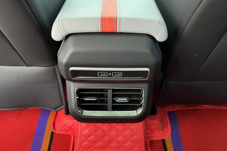 Used Geely Auto icon 2021 1.5TD Passionate Edition Exterior 6