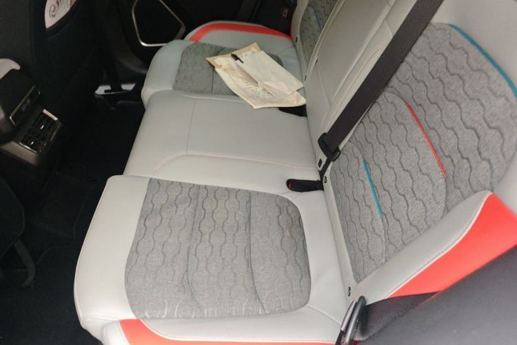 Used Geely Auto icon 2021 1.5TD Passionate Edition Left Rear Seat