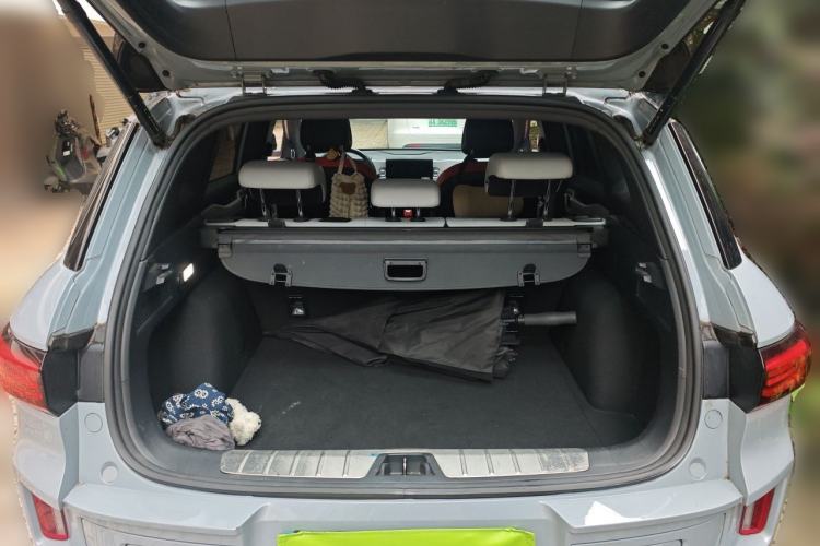 Used Geely Auto icon 2021 1.5TD Passionate Edition Trunk
