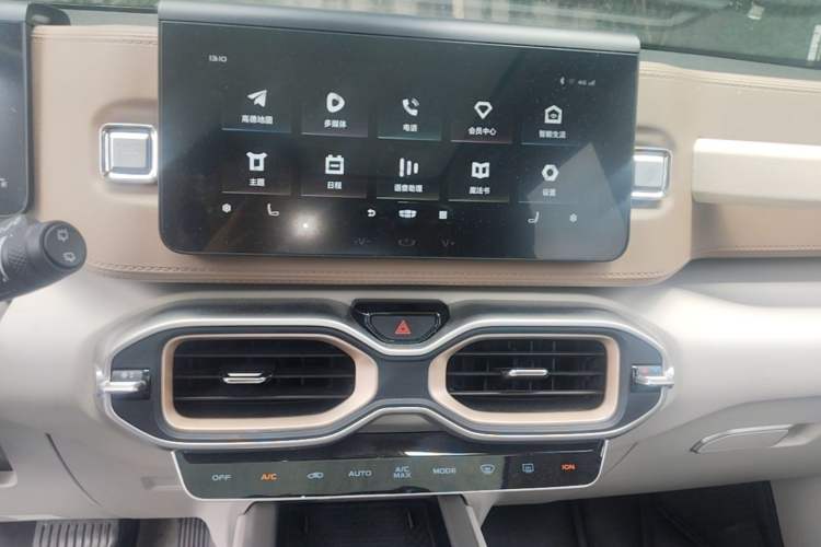 Used Geely Auto icon 2022 1.5TD Qingyuan Limited Edition Audio And AC Panel