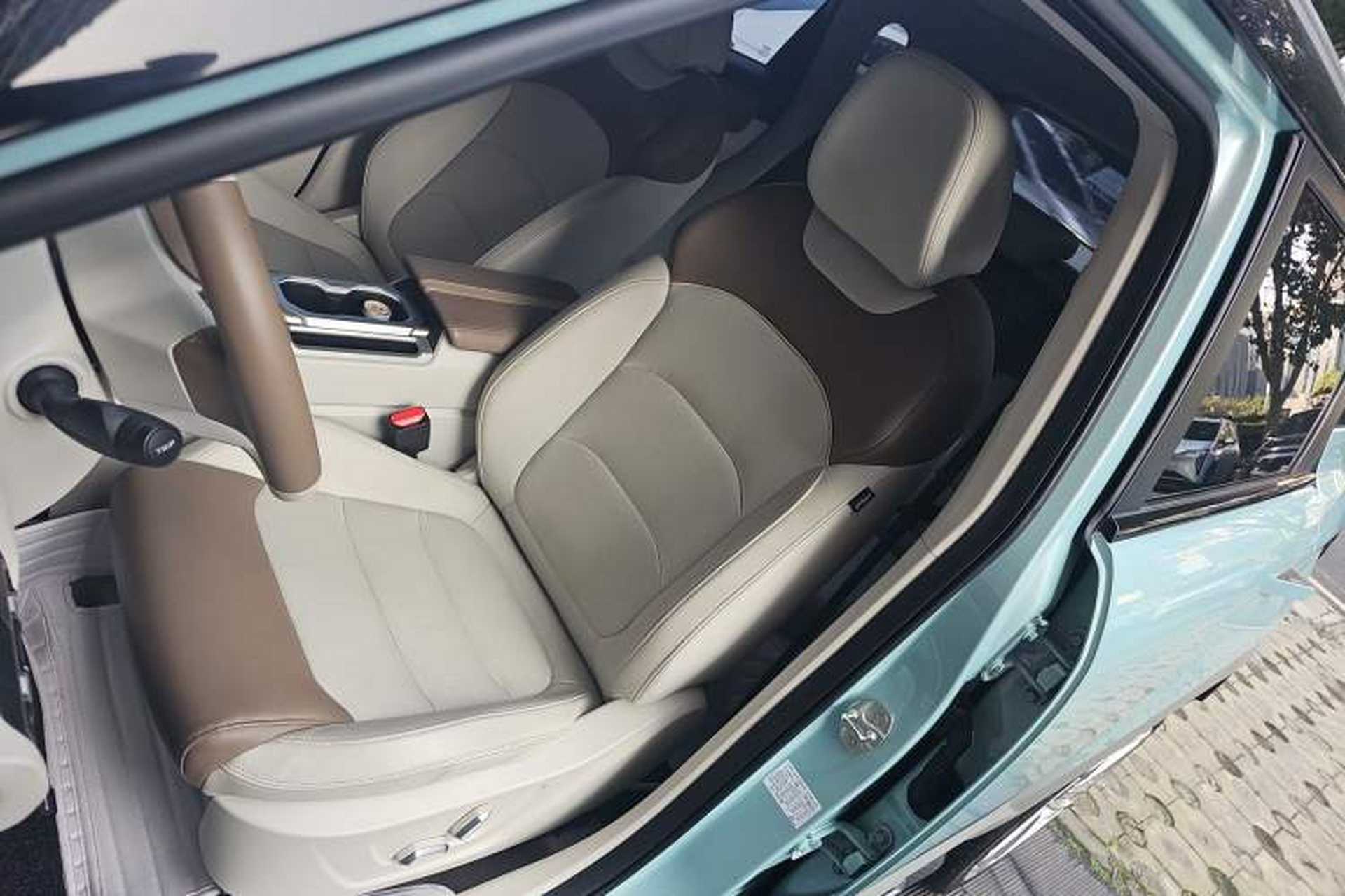 Used Geely Auto icon 2022 1.5TD Qingyuan Limited Edition Left Front Seat