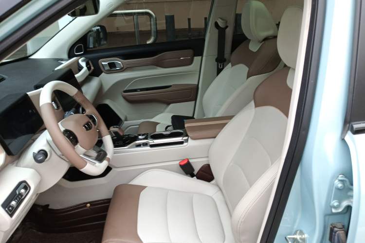 Used Geely Auto icon 2022 1.5TD Qingyuan Limited Edition Left Front Seat