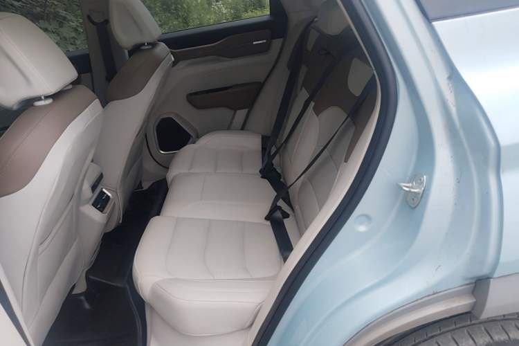 Used Geely Auto icon 2022 1.5TD Qingyuan Limited Edition Left Rear Seat