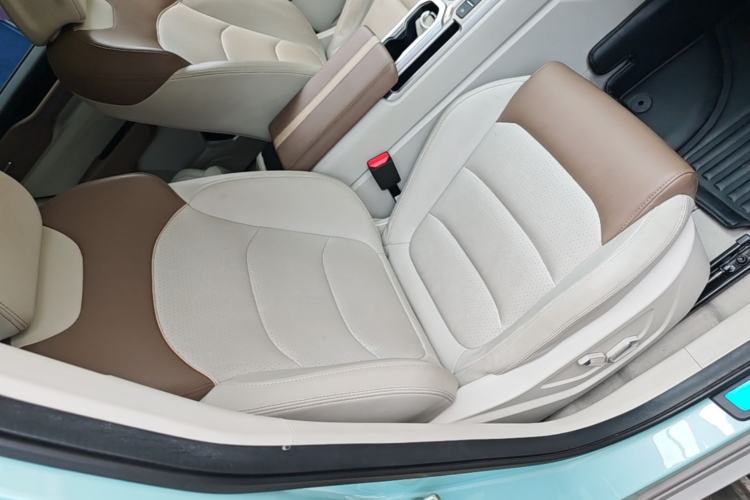 Used Geely Auto icon 2022 1.5TD Qingyuan Limited Edition Right Front Seat