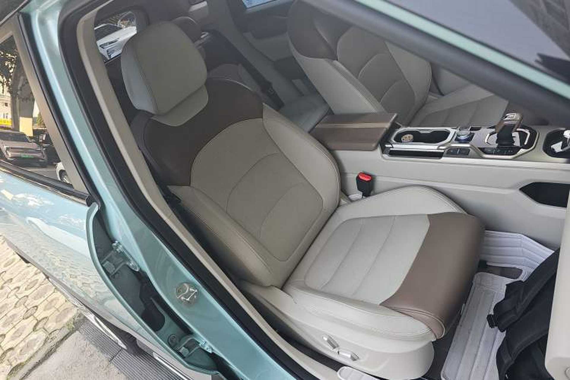 Used Geely Auto icon 2022 1.5TD Qingyuan Limited Edition Right Front Seat