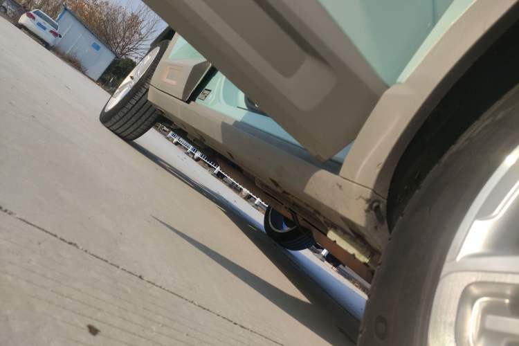 Used Geely Auto icon 2022 1.5TD Qingyuan Limited Edition Right Side Sill