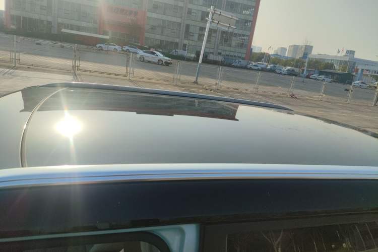 Used Geely Auto icon 2022 1.5TD Qingyuan Limited Edition Roof