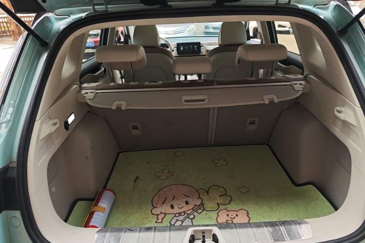 Used Geely Auto icon 2022 1.5TD Qingyuan Limited Edition Trunk