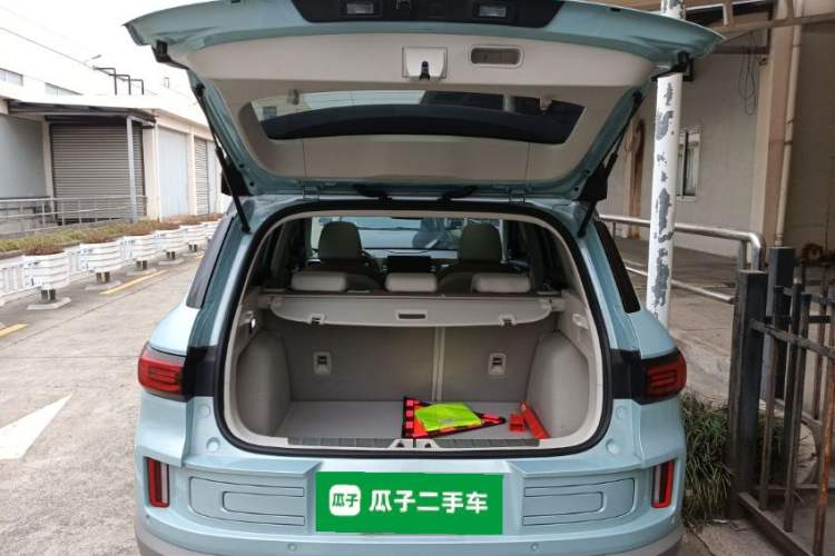 Used Geely Auto icon 2022 1.5TD Qingyuan Limited Edition Trunk