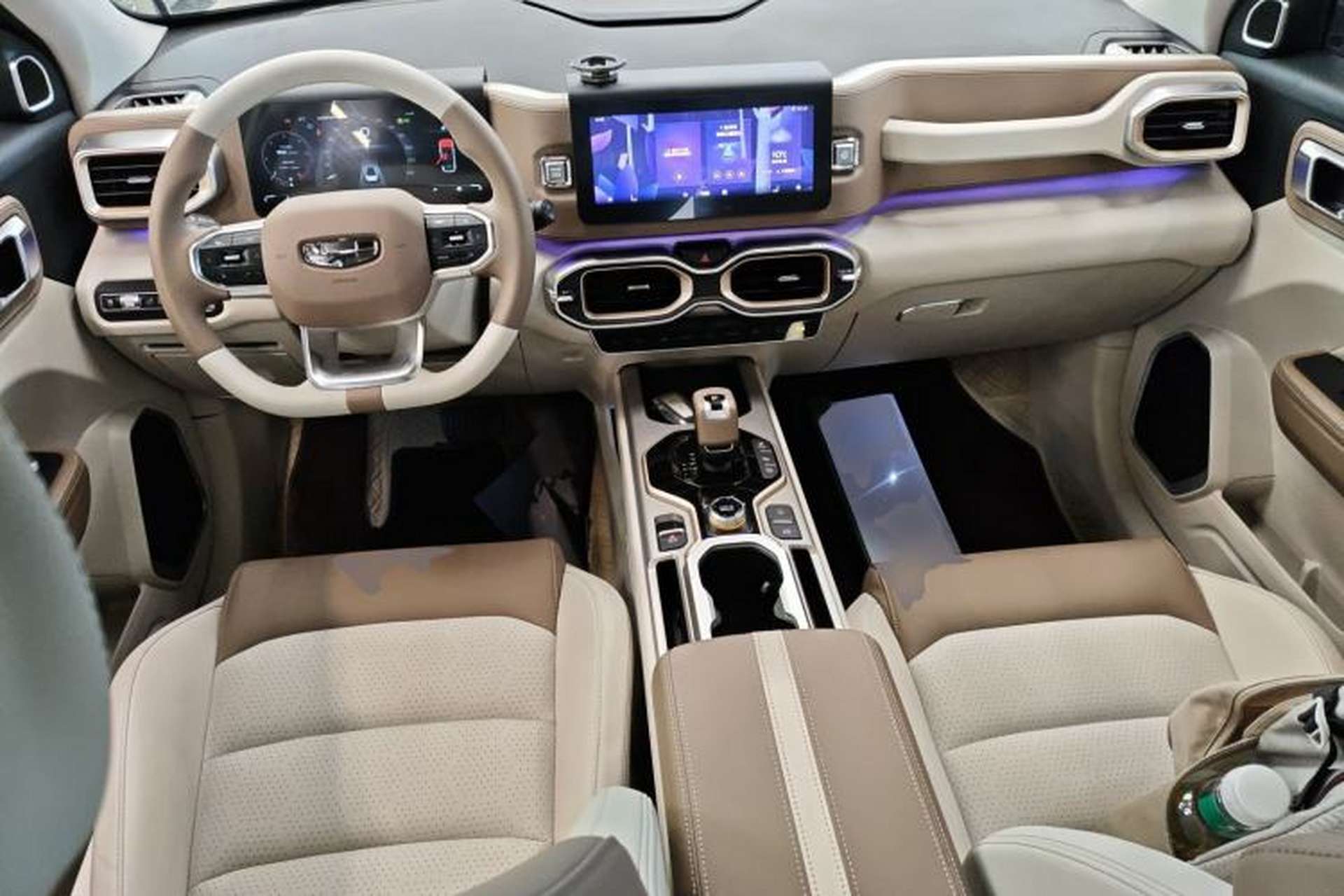 Used Geely Auto icon 2022 1.5TD Qingyuan Limited Edition Center Console