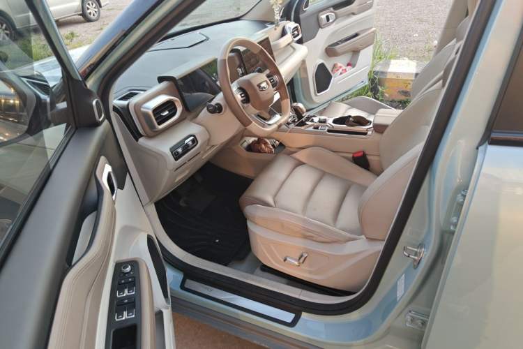 Used Geely Auto icon 2022 1.5TD Qingyuan Limited Edition Driver Seat