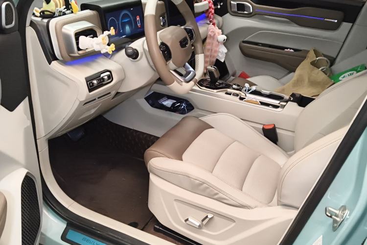 Used Geely Auto icon 2022 1.5TD Qingyuan Limited Edition Driver Seat