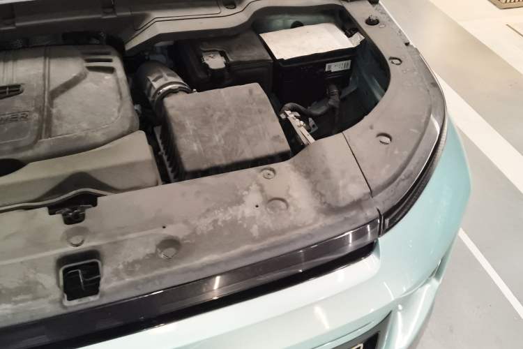 Used Geely Auto icon 2022 1.5TD Qingyuan Limited Edition Engine Bay Left