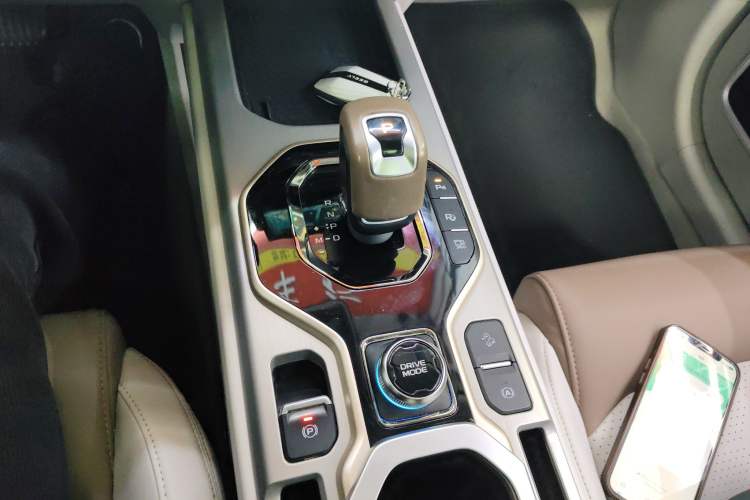 Used Geely Auto icon 2022 1.5TD Qingyuan Limited Edition Gear Lever