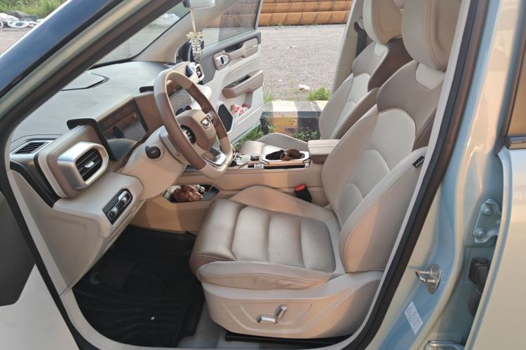 Used Geely Auto icon 2022 1.5TD Qingyuan Limited Edition Left Front Seat
