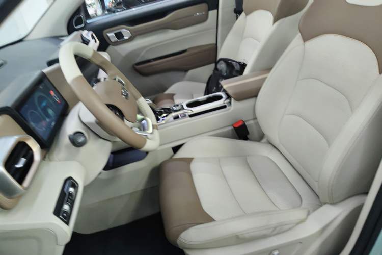 Used Geely Auto icon 2022 1.5TD Qingyuan Limited Edition Left Front Seat