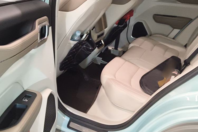Used Geely Auto icon 2022 1.5TD Qingyuan Limited Edition Left Rear Seat