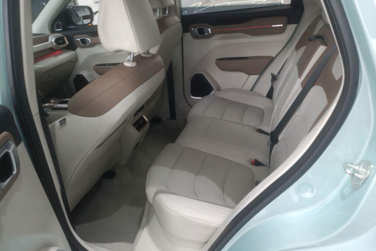 Used Geely Auto icon 2022 1.5TD Qingyuan Limited Edition Left Rear Seat