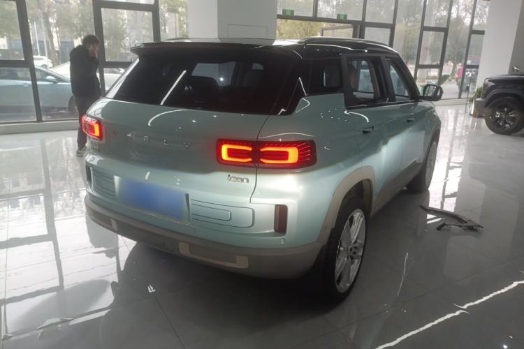 Used Geely Auto icon 2022 1.5TD Qingyuan Limited Edition Rear Right 45 Deg