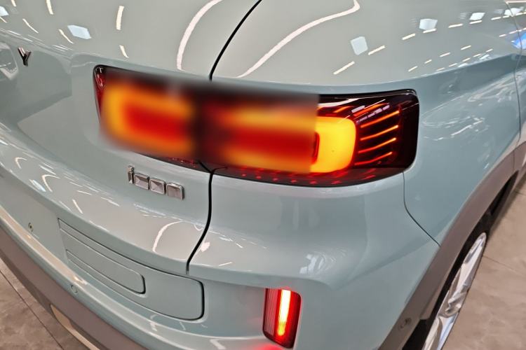 Used Geely Auto icon 2022 1.5TD Qingyuan Limited Edition Right Rear Taillight