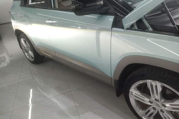 Used Geely Auto icon 2022 1.5TD Qingyuan Limited Edition Right Side Sill