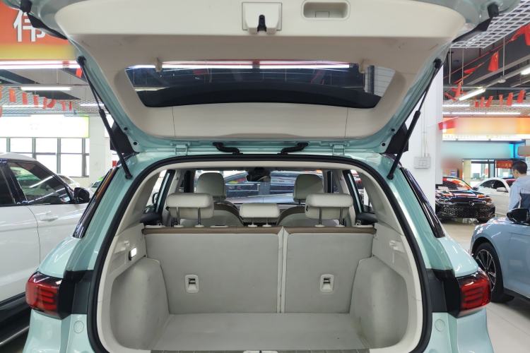 Used Geely Auto icon 2022 1.5TD Qingyuan Limited Edition Trunk