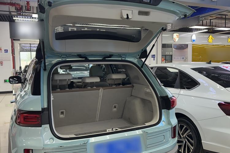 Used Geely Auto icon 2022 1.5TD Qingyuan Limited Edition Trunk