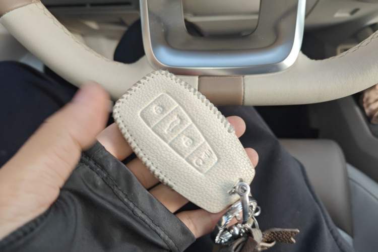 Used Geely Auto icon 2022 1.5TD Qingyuan Limited Edition Vehicle Key