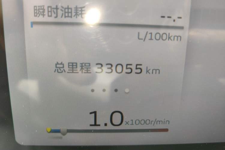 Used Geely Auto icon 2022 1.5TD Qingyuan Limited Edition Odometer Close Up