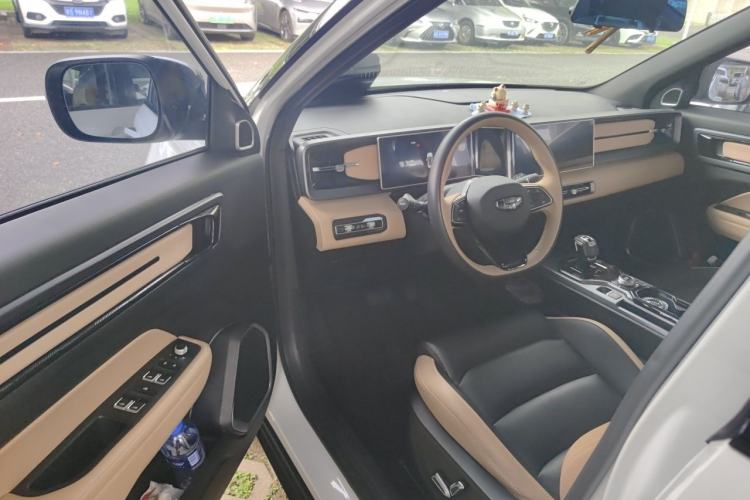 Used Geely Auto icon 2022 1.5TD Qingyuan Limited Edition Driver Seat