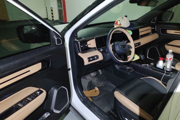 Used Geely Auto icon 2022 1.5TD Qingyuan Limited Edition Driver Seat