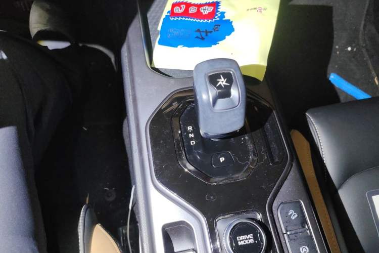 Used Geely Auto icon 2022 1.5TD Qingyuan Limited Edition Gear Lever