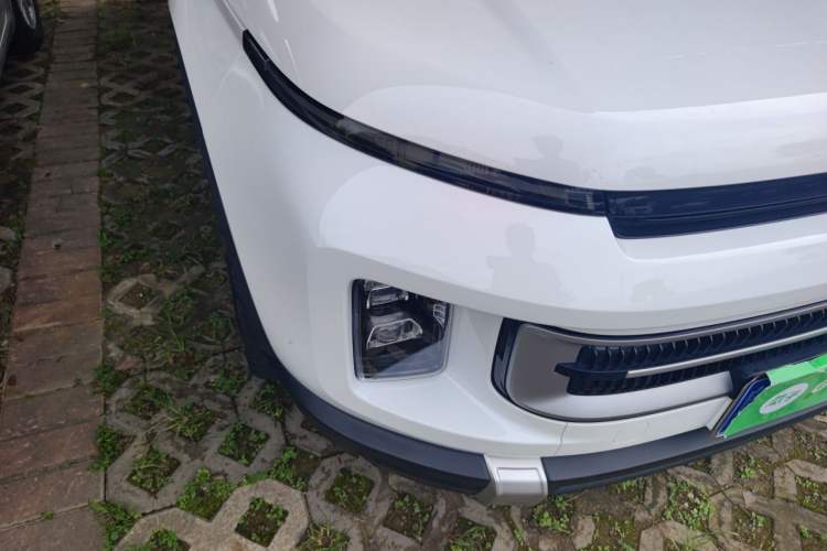 Used Geely Auto icon 2022 1.5TD Qingyuan Limited Edition Right Front Headlight