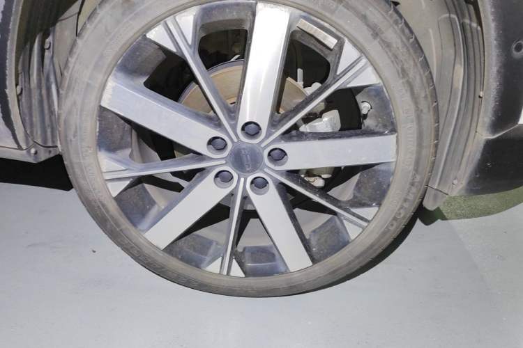 Used Geely Auto icon 2022 1.5TD Qingyuan Limited Edition Right Front Wheel Hub