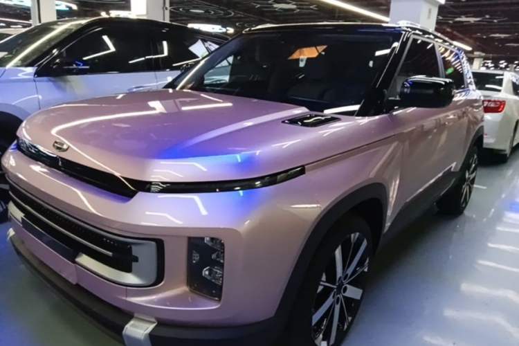 Used Geely Auto icon 2023 1.5TD Chocolate Smoothie Edition Guazi used car, China used car export, Used car for sale, Used  cars, Cheapest cars for sale