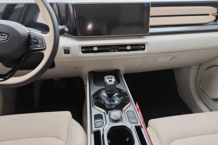 Used Geely Auto icon 2023 1.5TD Chocolate Smoothie Edition Audio And AC Panel