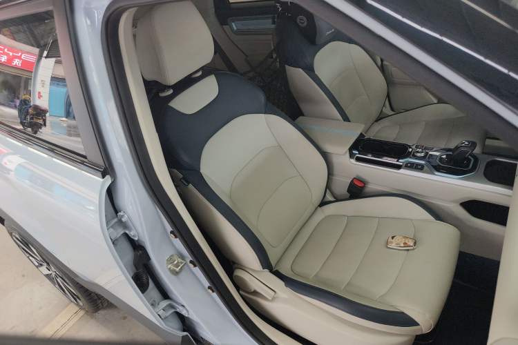 Used Geely Auto icon 2023 1.5TD Star Player Right Front Seat