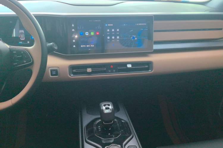 Used Geely Auto icon 2023 1.5TD Chocolate Smoothie Edition Audio And AC Panel