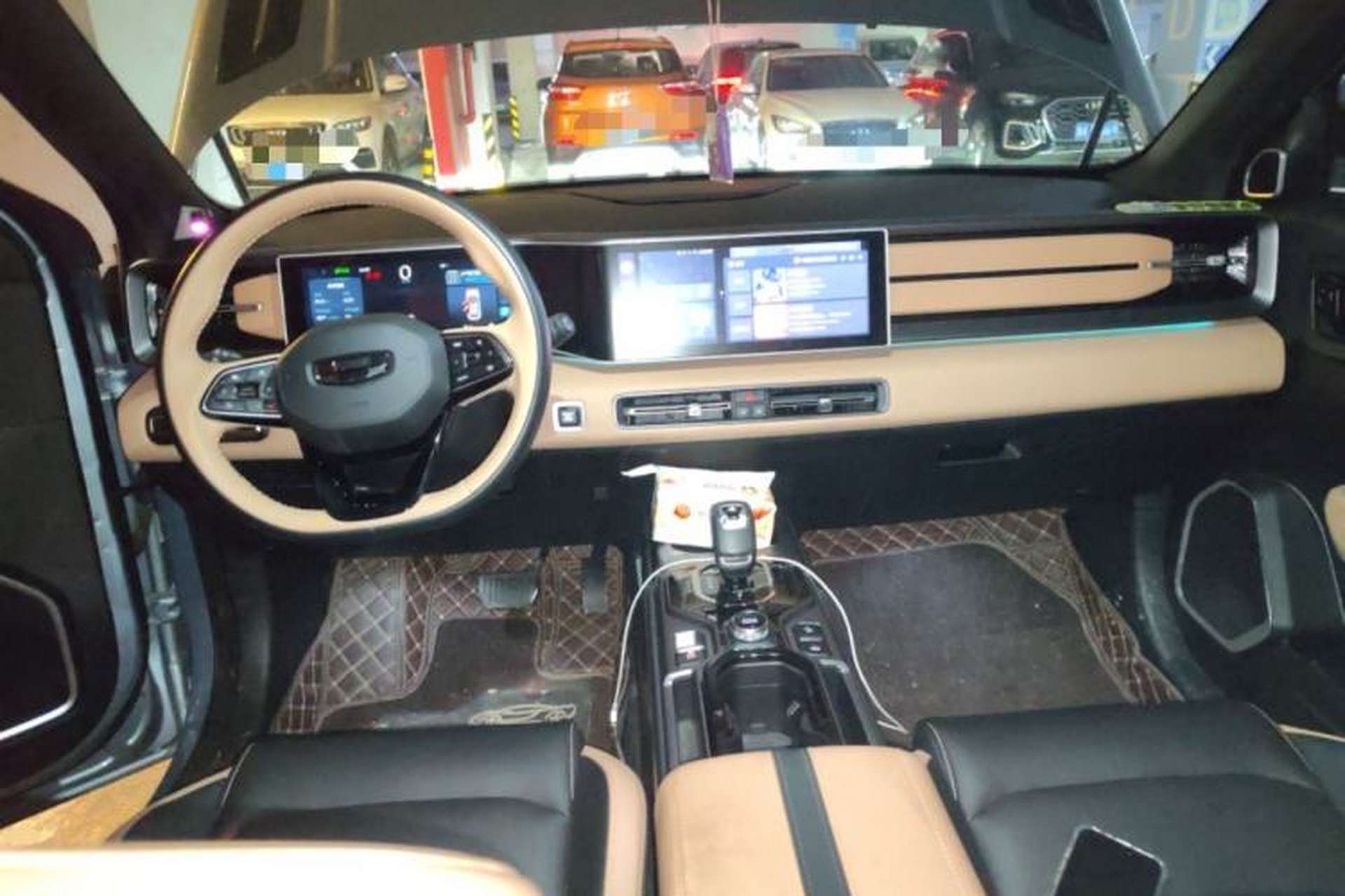 Used Geely Auto icon 2023 1.5TD Chocolate Luxe Edition Center Console