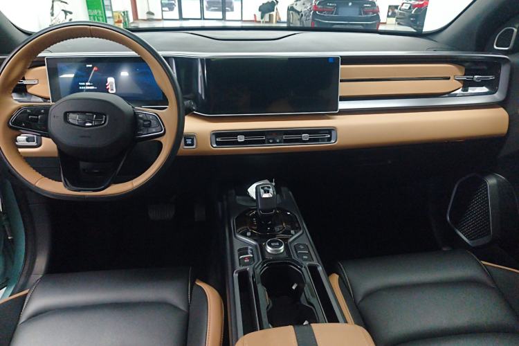 Used Geely Auto icon 2023 1.5TD Chocolate Smoothie Edition Center Console