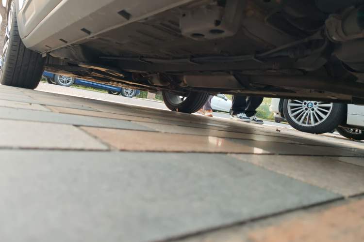 Used Geely Auto icon 2023 1.5TD Chocolate Smoothie Edition Chassis Rear Left