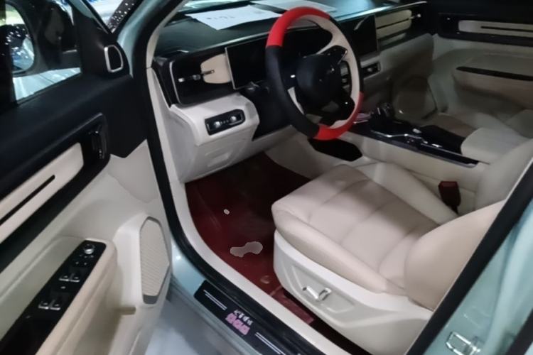 Used Geely Auto icon 2023 1.5TD Chocolate Smoothie Edition Driver Seat