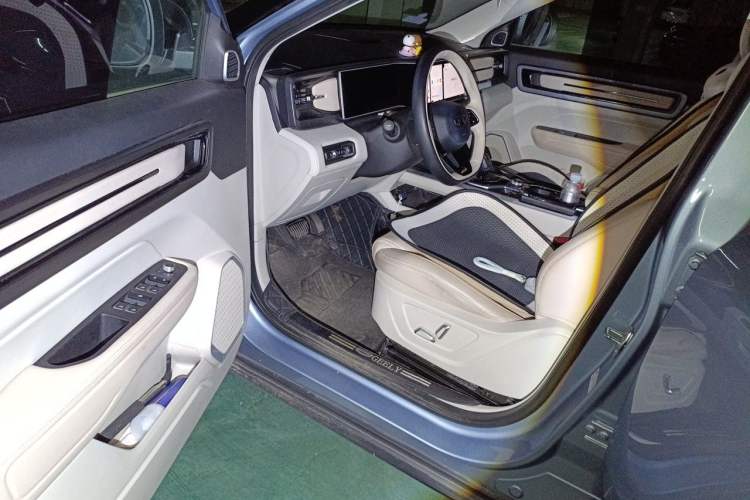 Used Geely Auto icon 2023 1.5TD Chocolate Luxe Edition Driver Seat