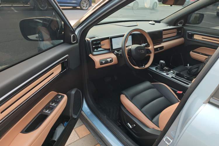 Used Geely Auto icon 2023 1.5TD Chocolate Smoothie Edition Driver Seat